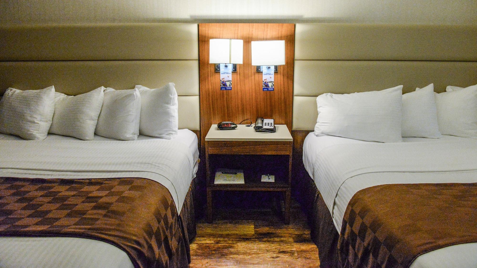 Travelodge By Wyndham Culver City Лос-Анджелес Экстерьер фото