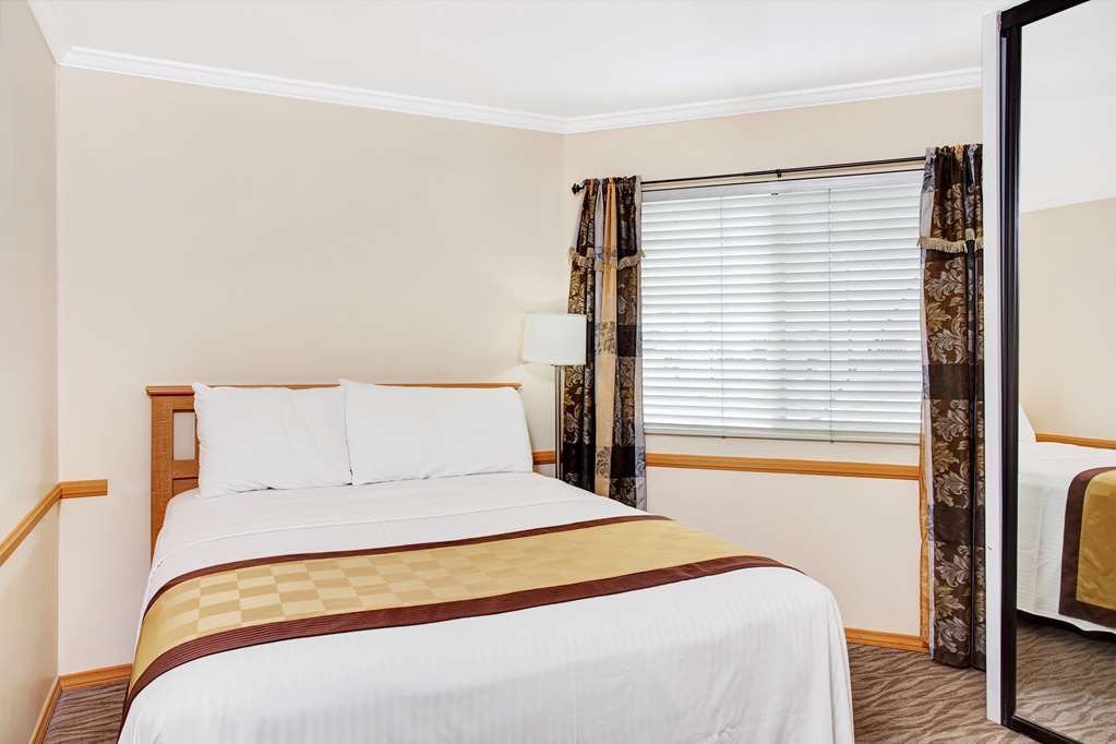 Travelodge By Wyndham Culver City Лос-Анджелес Номер фото